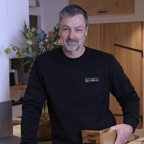 Stefan Thaler Verkauf Schreinermeister / Projektleiter Stefan Thaler Verkauf Schreinermeister / Projektleiter