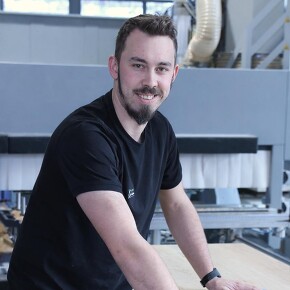 Simon Huber Schreinermeister ----------------- Simon Huber Schreinermeister -----------------