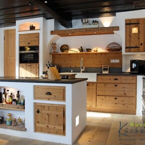 Bauernküche Altholzküche Fichte gemauert Bauernküche Altholzküche Fichte gemauert