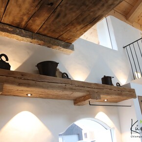 Alholzküche mit gemauerten Elementen Altholzbalken Loft Stil Alholzküche mit gemauerten Elementen Altholzbalken Loft Stil