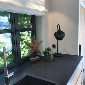 Küchen Spülbereich Granitarbeitsplatte  Küchen Spülbereich Granitarbeitsplatte