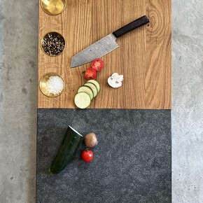 Exklusives Steakbrett aus massiver Eiche mit eingelassenem Granit Exklusives Steakbrett aus massiver Eiche mit eingelassenem Granit