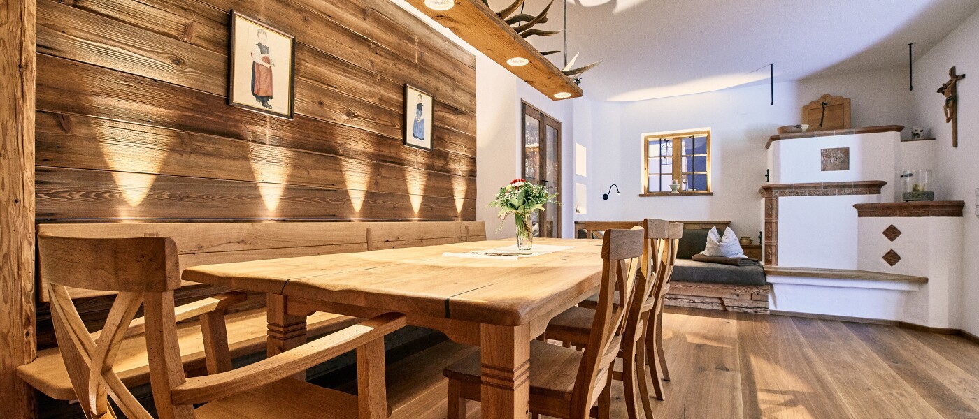 Wohlfühlküchen und Wohnraumkonzepte vom Schreiner Wohlfühlküchen und Wohnraumkonzepte vom Schreiner